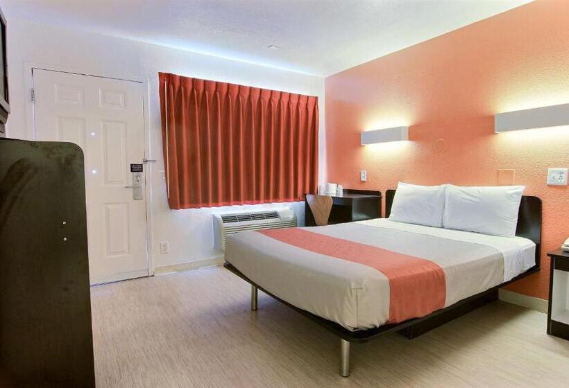 Номер Стандарт Адаптированный для Инвалидов, Motel 6corpus Christi, Tx  East  North Padre Island