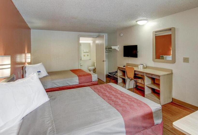 Четырехместный Номер Стандарт, Motel 6 Union City, Ga  Atlanta Airport