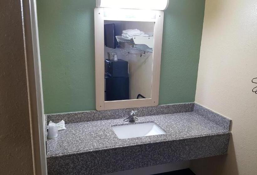Стандартный Номер Кровать Кинг, Mentor Home Inn And Suites