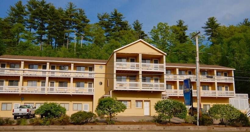 اتاق استاندارد, Naswa Resort