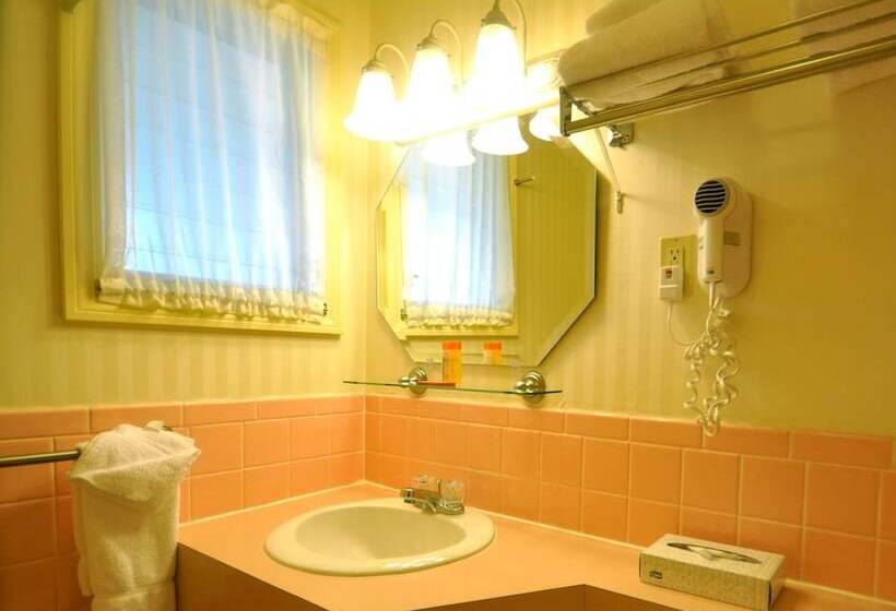 اتاق استاندارد, Naswa Resort