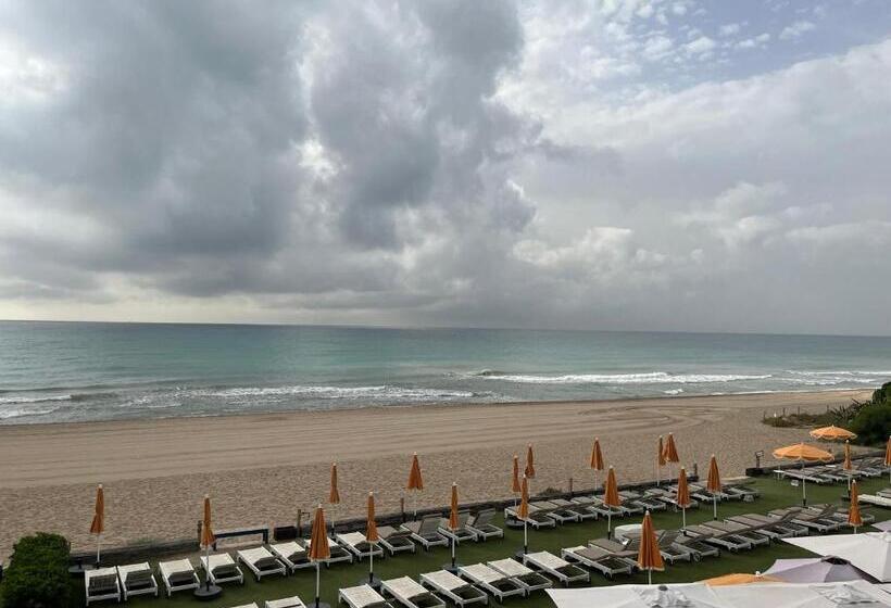 Люкс Deluxe Кровать Кинг, Playa Grande By Tropical