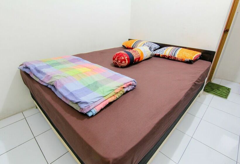 Quarto Estandar, JJ House Wahid Hasyim
