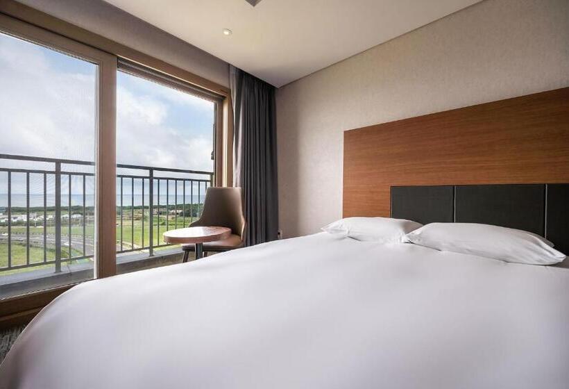 اتاق لوکس خانوادگی, Jeju Seongsan Golden View