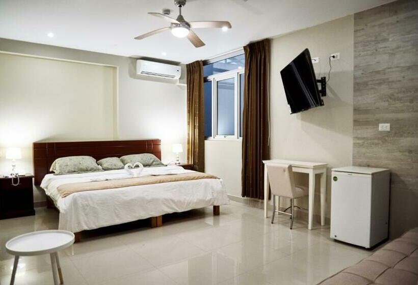 سوییت, Lc Hoteles Piura