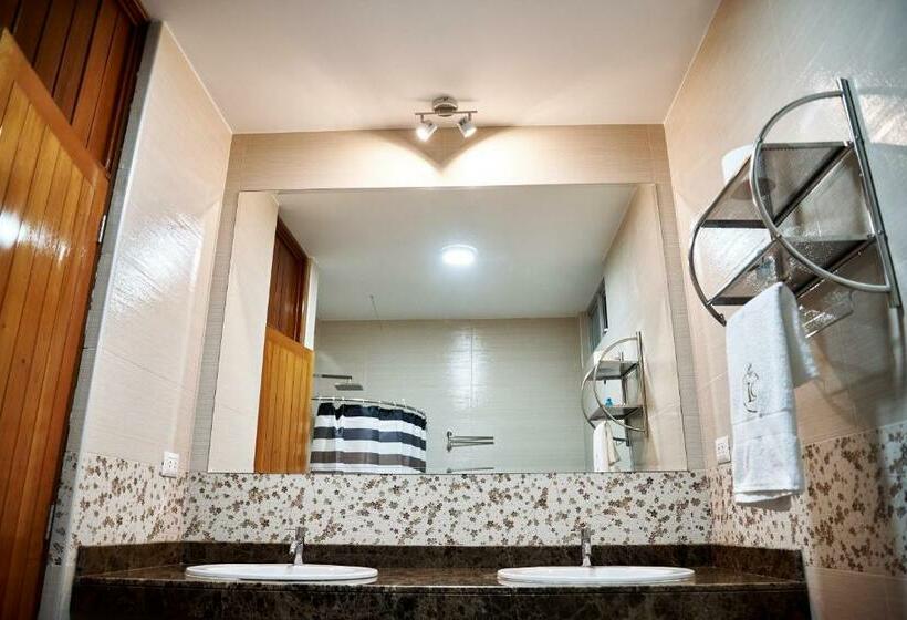 اتاق استاندارد سه نفره, Lc Hoteles Piura