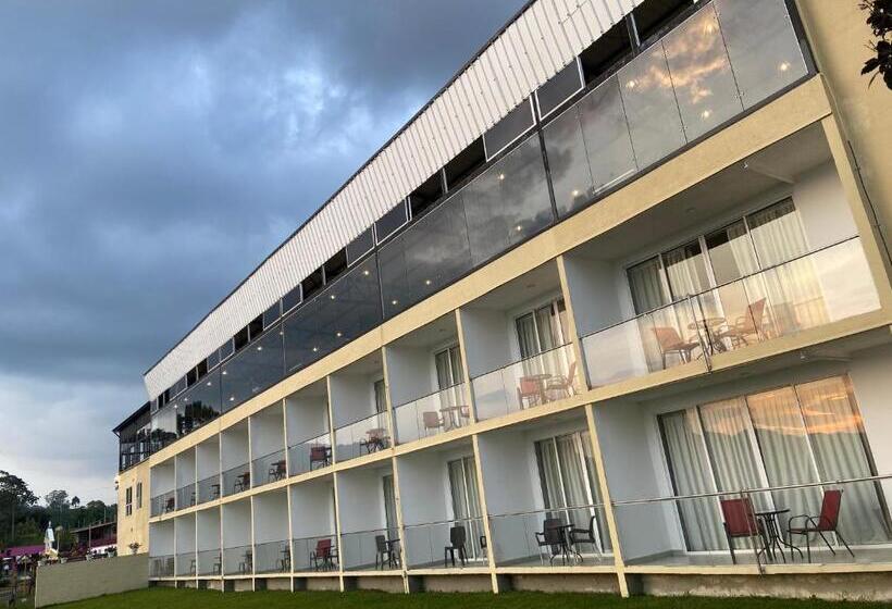 Номер Стандарт Трехместный, Entre Lomas