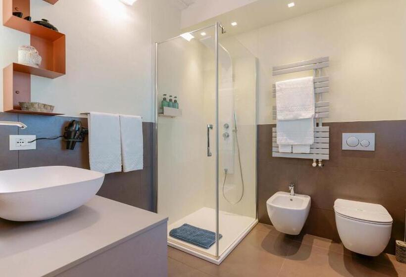 اتاق استاندارد, B&b Hole6