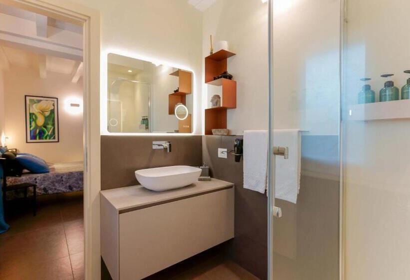 اتاق استاندارد, B&b Hole6