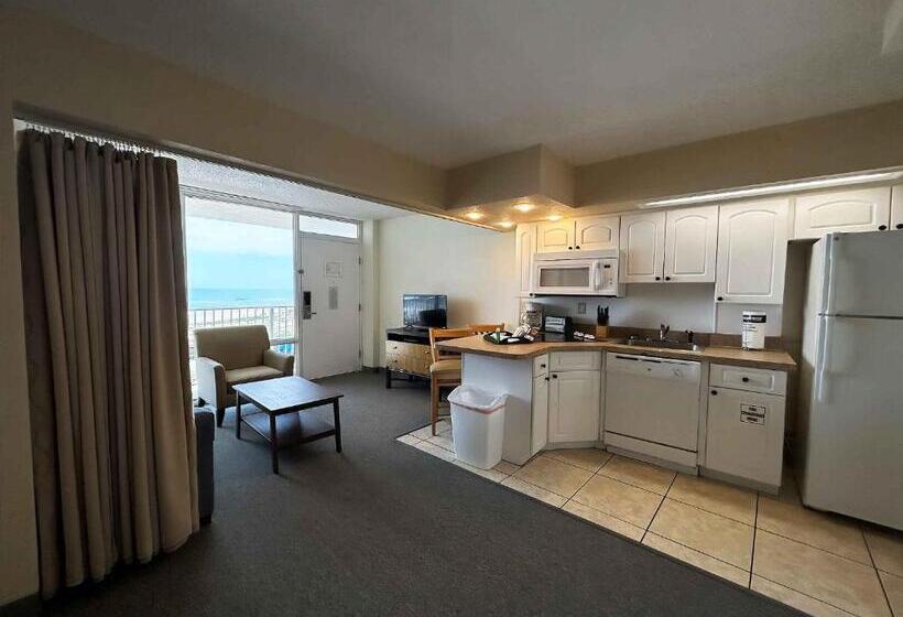 Студия Deluxe, Outrigger Beach Club Resort