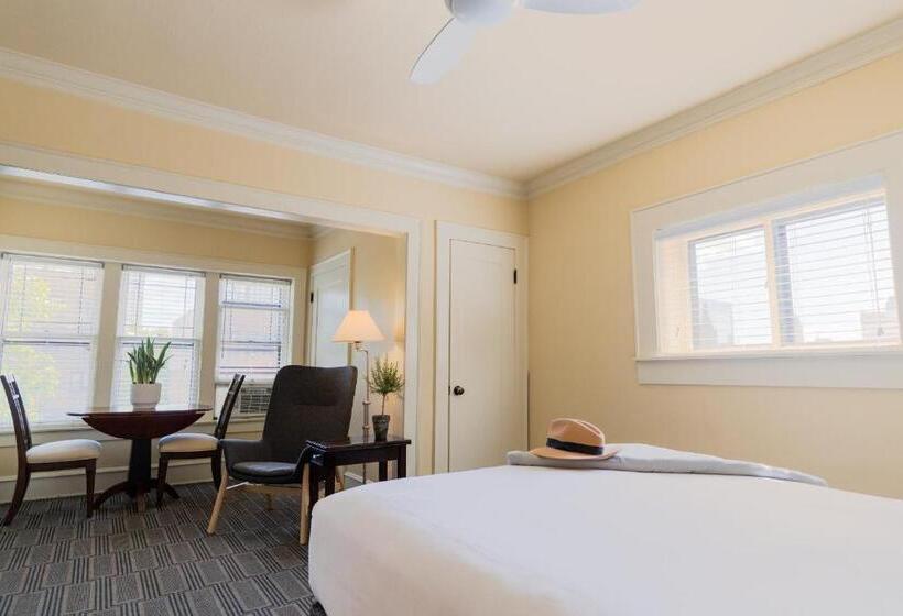 Quarto Deluxe Cama King, The Plaza Hotel   Milwaukee