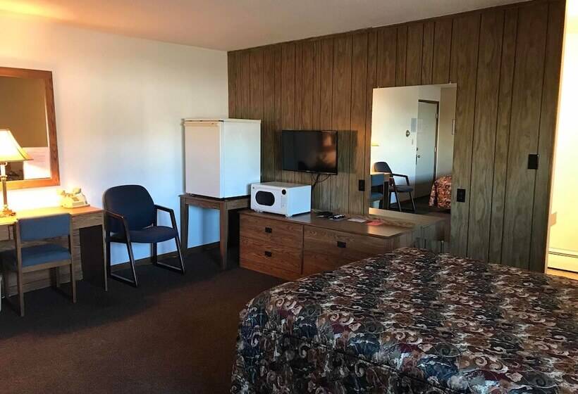 Семейный Номер, Paintbrush Motel