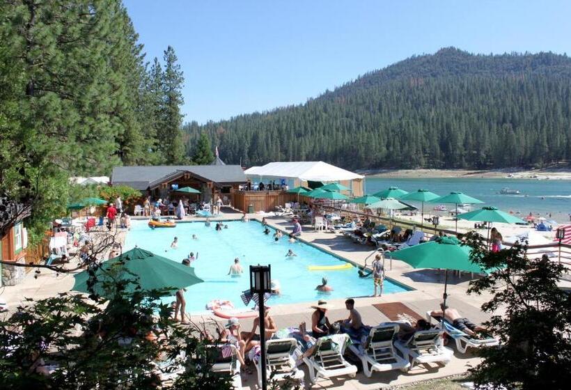 Люкс, The Pines Resort & Conference Center