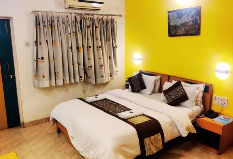 Номер Премиум, Rajdhani Resort Lonavala
