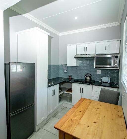 Номер Стандарт, Victorian Square Guesthouse