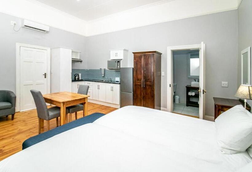 Номер Стандарт, Victorian Square Guesthouse