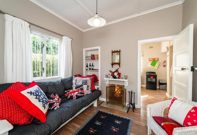 Номер Стандарт, Belfield Wines And Farm Cottages