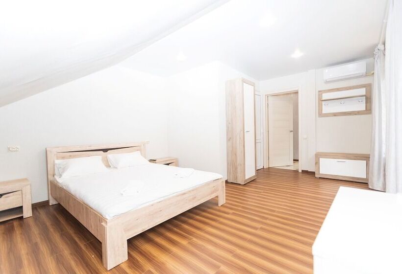 اتاق استاندارد با بالکن و چشم‌انداز دریا, Villa Terrasa
