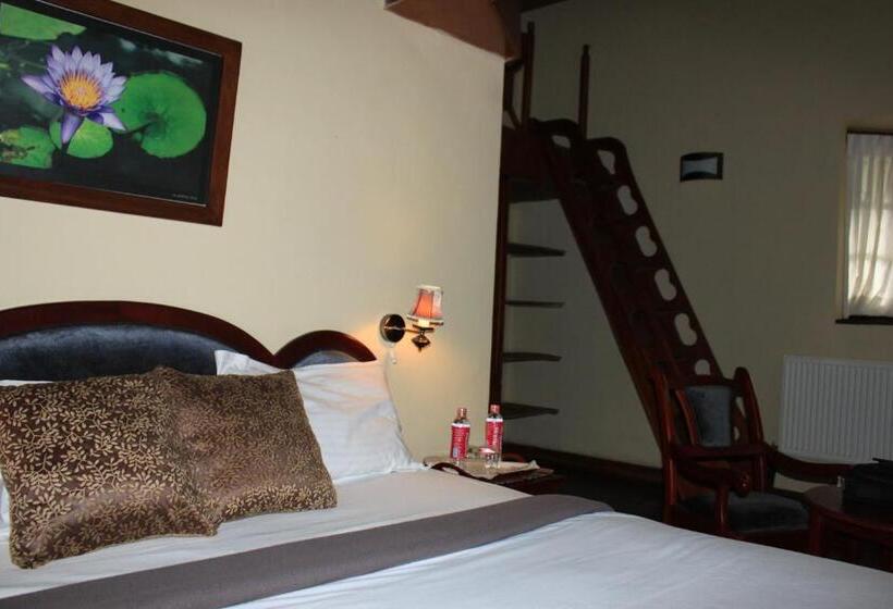 اتاق استاندارد سه نفره, Lady Horton Bungalow