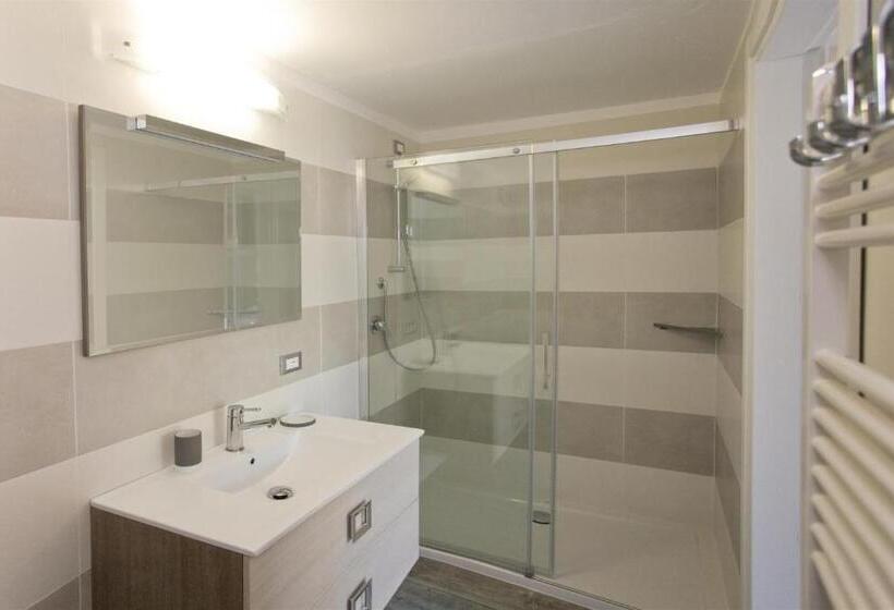 Апартаменты 1 Спальня Вид на Бассейн, Residence Delle Rose