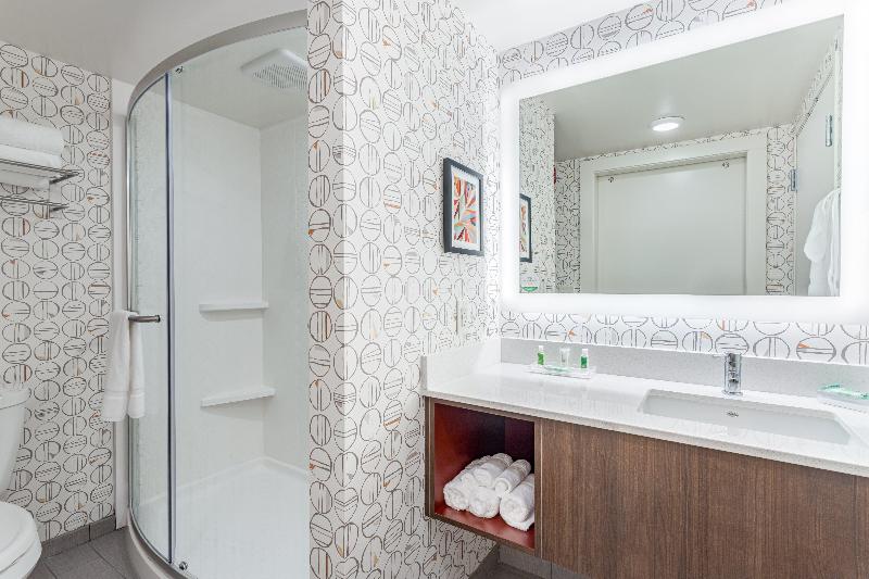 スイート, Holiday Inn   Columbus, An Ihg