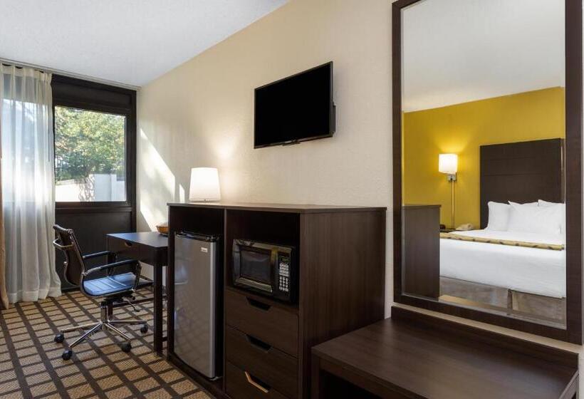 Номер Deluxe Адаптированный для Инвалидов, Baymont By Wyndham Queensbury/lake George