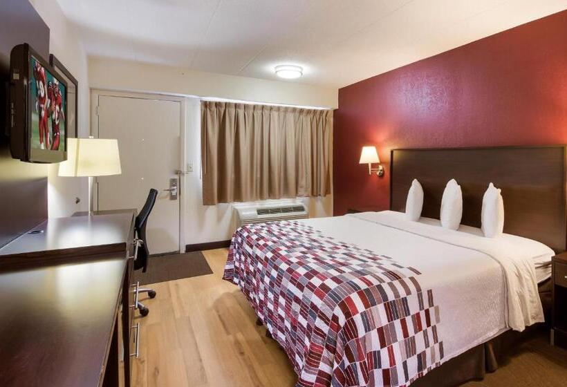 Номер Superior Адаптированный для Инвалидов, Red Roof Inn Dayton  Fairborn/ Nutter Center