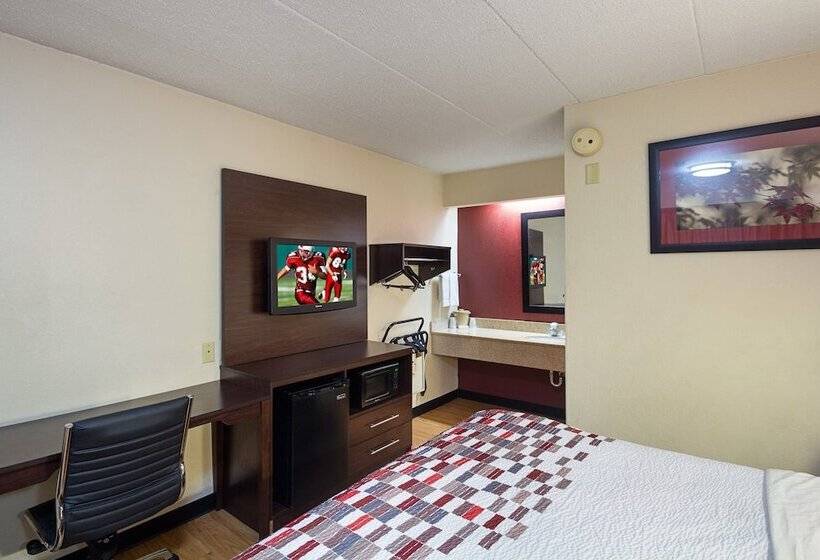 Номер Deluxe, Red Roof Inn Dayton  Fairborn/ Nutter Center