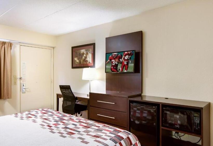 스탠다드 룸 킹사이즈 침대, Red Roof Inn Grand Rapids Airport