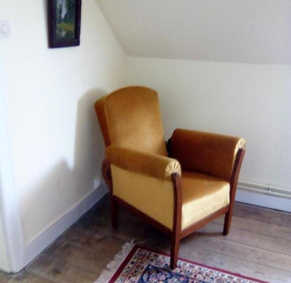 4间卧室的房子, Chambres D Hôtes & Gîtes Du Château De Grand Rullecourt