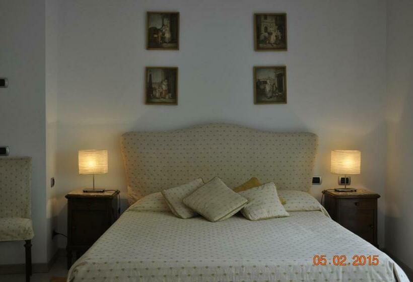 Номер Стандарт с Балконом, Maison Blanche Taormina