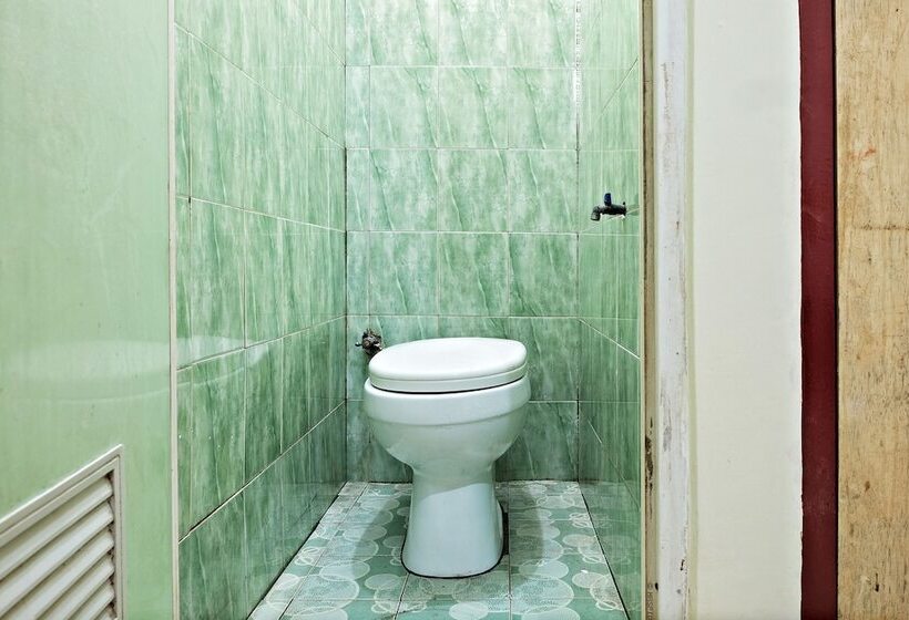 スタンダードルーム, Spot On 2742 R5 Homestay