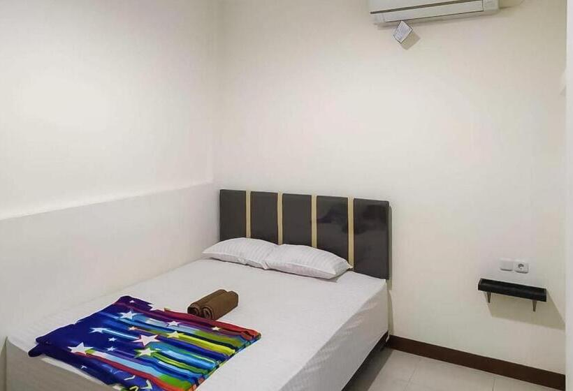 Номер Economy, Reddoorz At Karangploso 2
