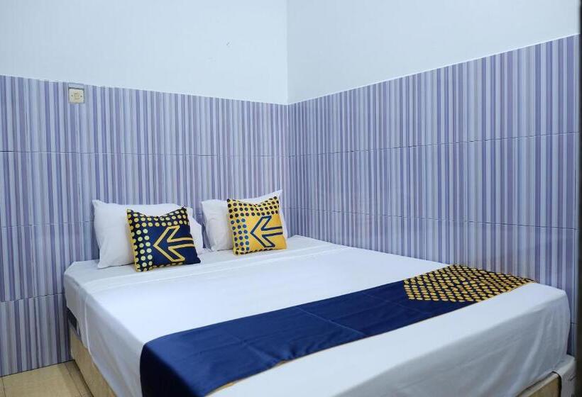 اتاق استاندارد, Spot On 2766 Kezia Kost