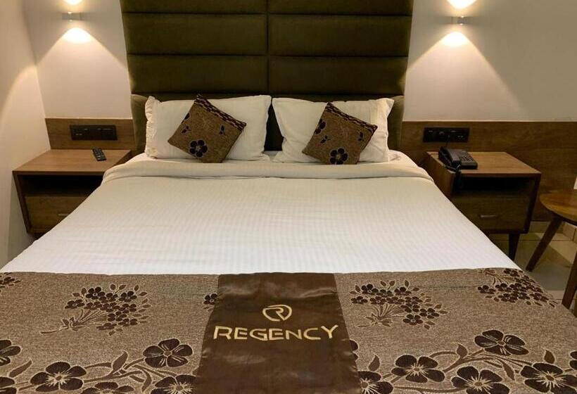 Номер Deluxe, Regency