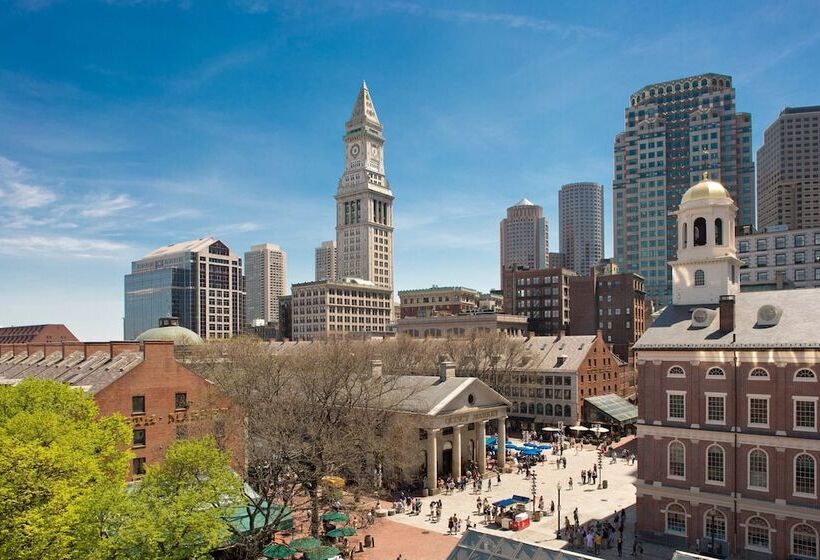 디럭스 룸, The Bostonian Boston
