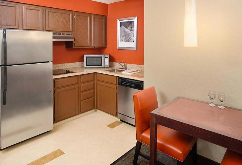 Люкс, Residence Inn By Marriott Detroit Livonia
