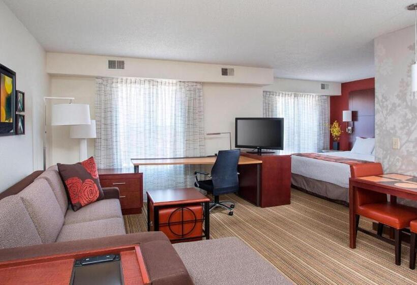 Standard Studio Kingsize Seng, Residence Inn Rockford