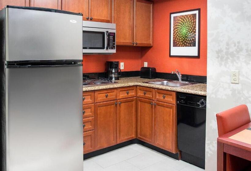 Suite, Residence Inn Rockford
