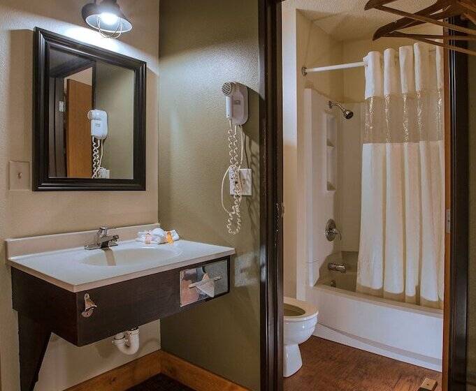 Номер Стандарт Вид на Реку, The Vue Boutique Hotel & Boathouse