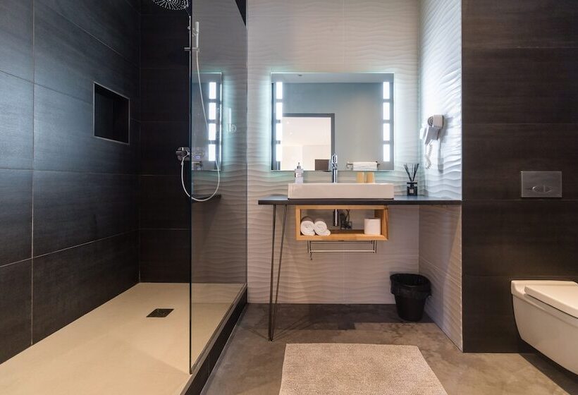 Quarto Estandar, H85