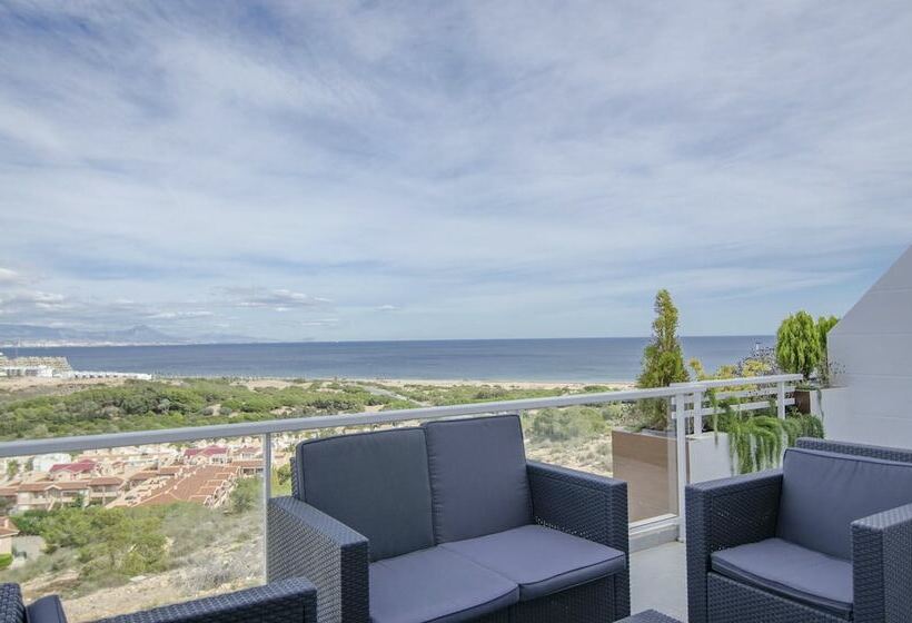 Апартаменты 2 Спальни Вид на Море, Novabeach Apartments   Marholidays