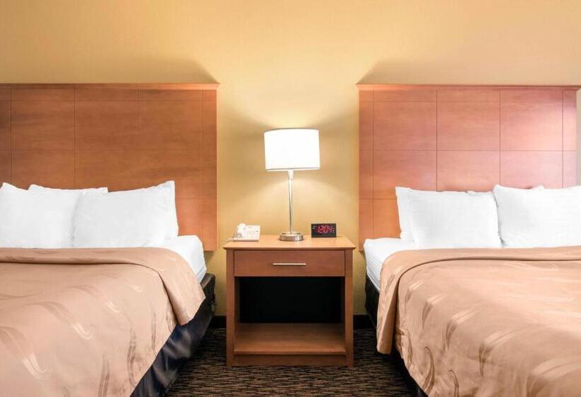 Номер Стандарт, Clarion Hotel & Suites University Shippensburg