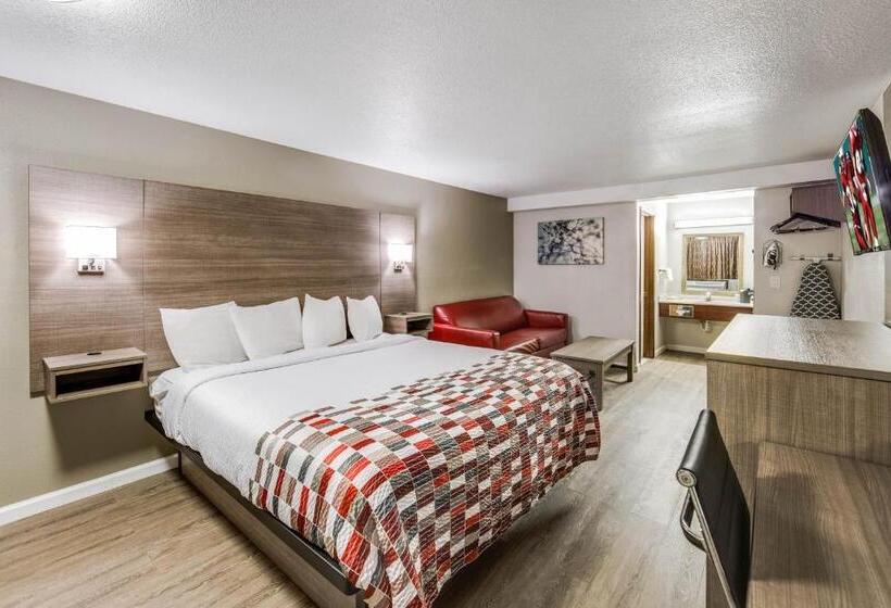 اتاق سوپریور با تخت بزرگ, Ramada By Wyndham Medford Airport North