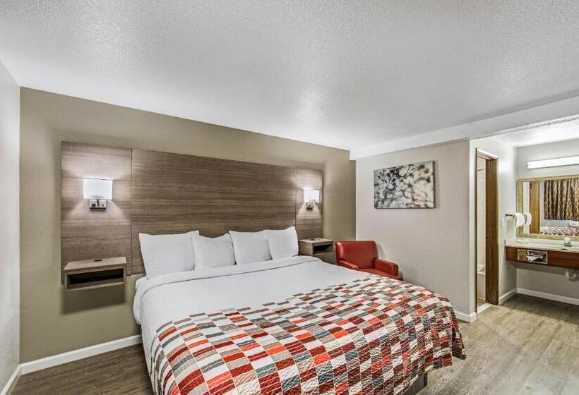 سوئیت با تخت بزرگ, Ramada By Wyndham Medford Airport North