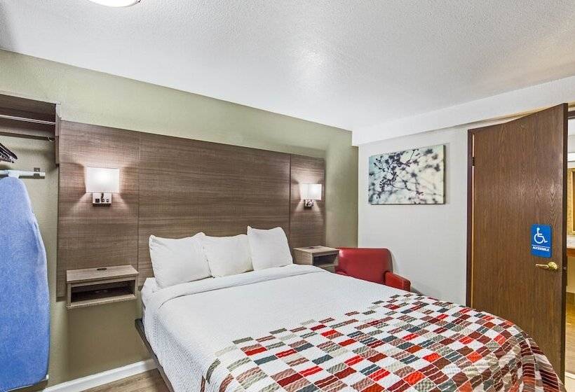 اتاق دلوکس مخصوص معلولین, Ramada By Wyndham Medford Airport North