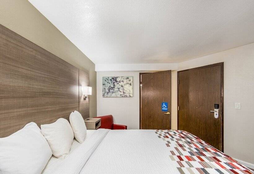اتاق دلوکس مخصوص معلولین, Ramada By Wyndham Medford Airport North