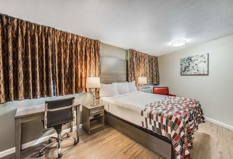 اتاق دلوکس مخصوص معلولین, Ramada By Wyndham Medford Airport North