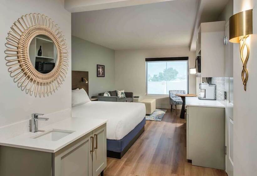 اتاق استاندارد با 2 تخت دوبل, Coast Rehoboth Beach, Tapestry Collection By Hilton
