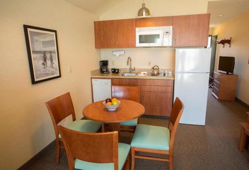 Family Suite, Schooner S Cove Inn